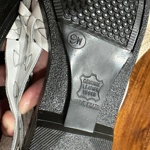 White leather huarache sandals - Picture 7 of 9